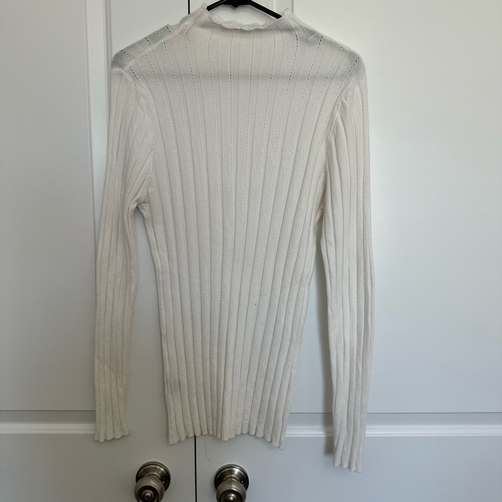 Soft cream, thin ribbed mock neck sweater